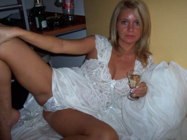 Подборка любительских снимков раскованных блудниц - секс порно фото